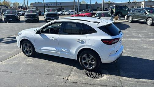 Oxford White 2023 Ford Escape ST-Line