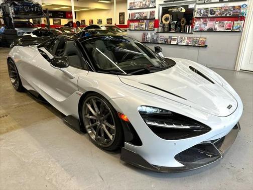 2020 McLaren 720S Base