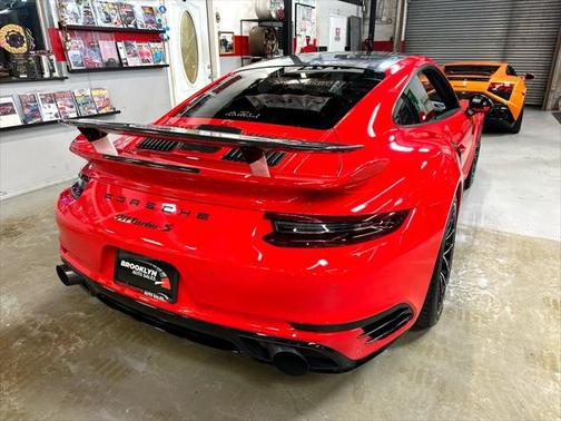 2017 Porsche 911 Turbo S