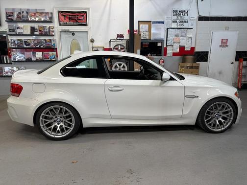 2011 BMW 1 Series M Base