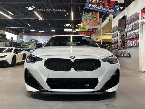 White 2025 BMW M240 i xDrive