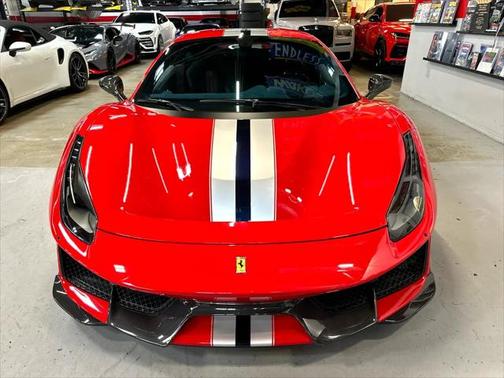 2019 Ferrari 488 Pista Base