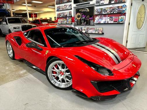2019 Ferrari 488 Pista Base