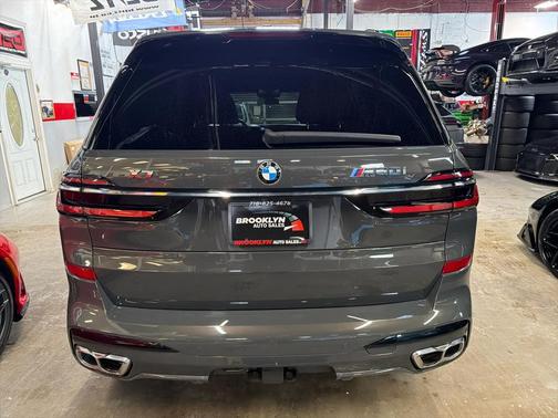 2024 BMW X7 M60i