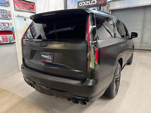 2023 Cadillac Escalade V-Series