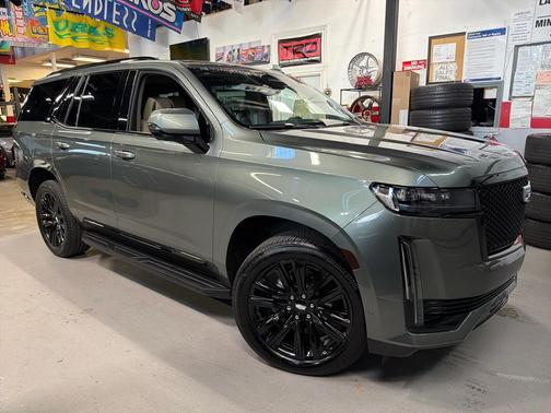 2023 Cadillac Escalade Sport Platinum