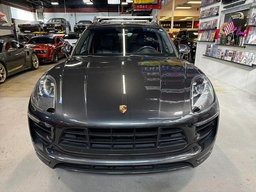 2017 Porsche Macan GTS