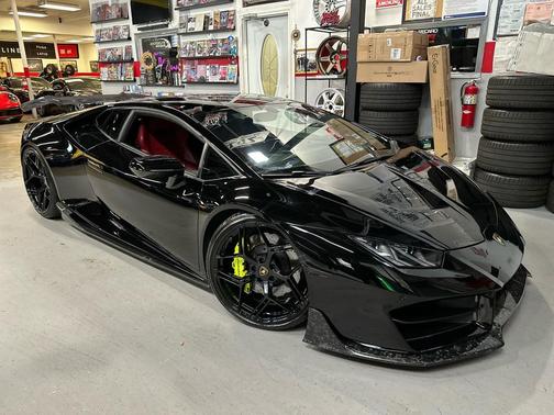 2017 Lamborghini Huracan LP580-2