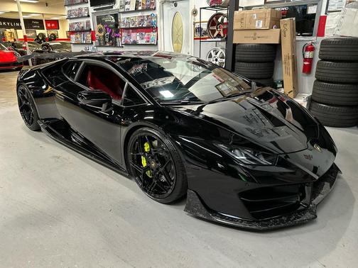 2017 Lamborghini Huracan LP580-2