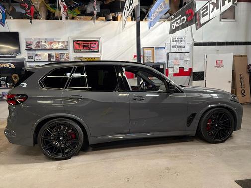 2024 BMW X5 M Base