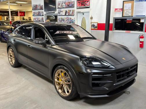 2024 Porsche Cayenne Turbo GT