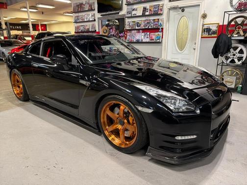 2012 Nissan GT-R Premium