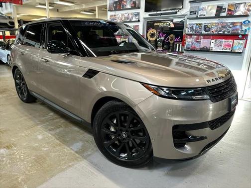2023 Land Rover Range Rover Sport SE