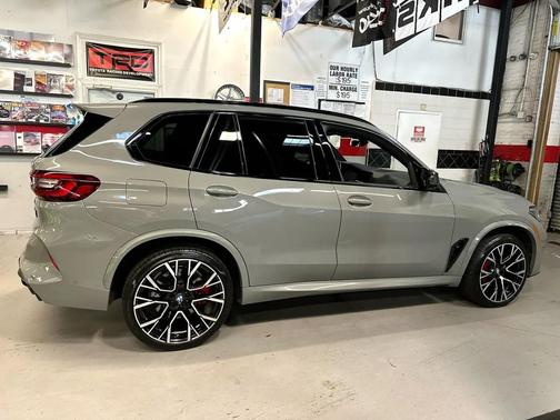 2022 BMW X5 M Base