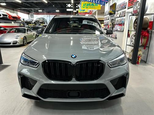 2022 BMW X5 M Base