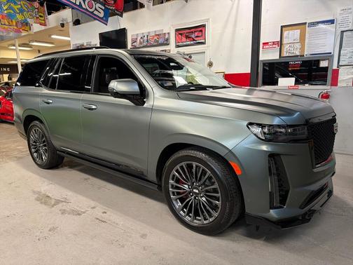 2023 Cadillac Escalade V-Series