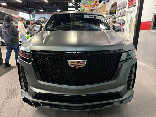 2023 Cadillac Escalade V-Series