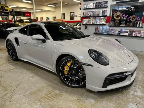 2022 Porsche 911 Turbo S