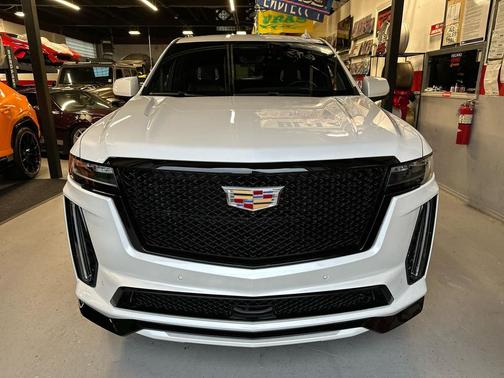 2023 Cadillac Escalade V-Series