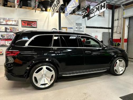 2024 Mercedes-Benz AMG GLS 63 Base