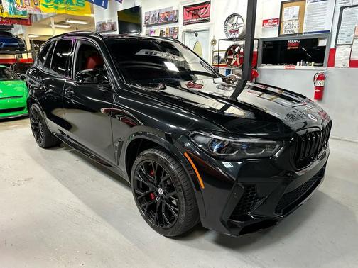 2022 BMW X5 M Base