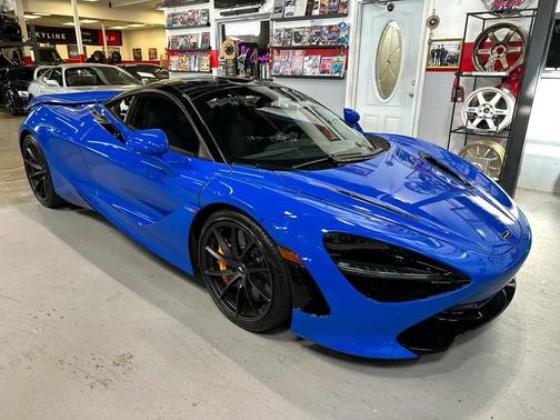 2021 McLaren 720S Base