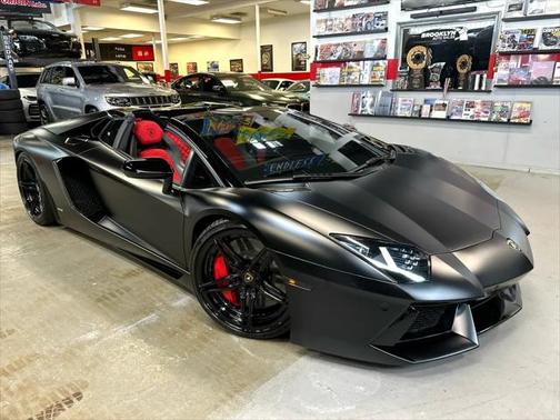 2015 Lamborghini Aventador Roadster
