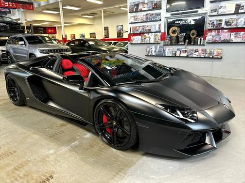 2015 Lamborghini Aventador Roadster