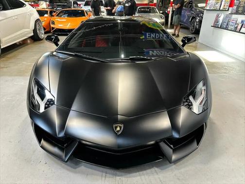 2015 Lamborghini Aventador Roadster