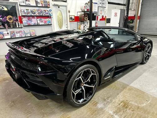 2020 Lamborghini Huracan EVO EVO Spyder