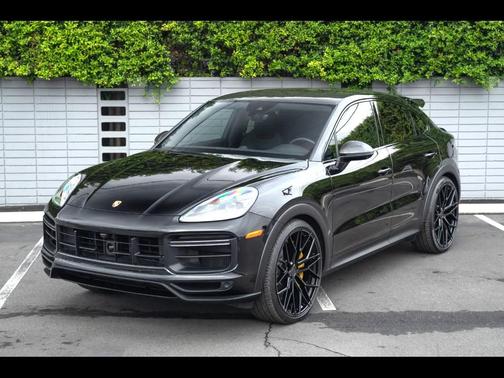 2023 Porsche Cayenne Turbo GT