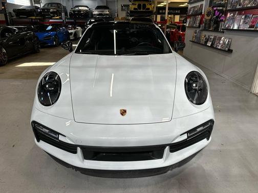 2022 Porsche 911 Turbo S