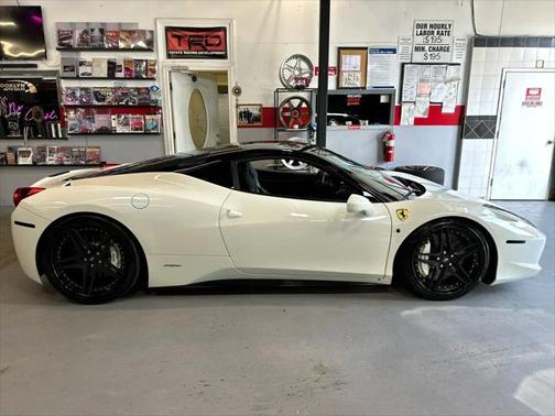 2012 Ferrari 458 Italia Base