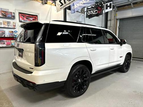 2025 Cadillac Escalade V-Series