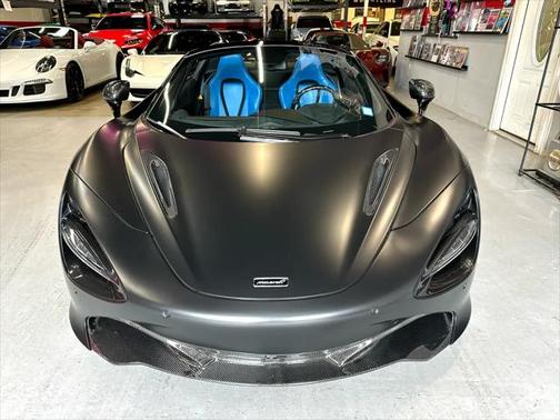 2020 McLaren 720S Base