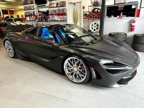 2020 McLaren 720S Base