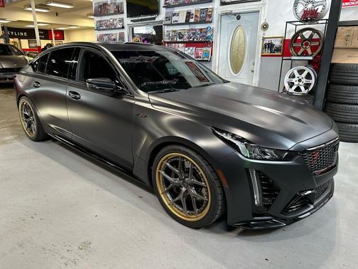 2023 Cadillac CT5-V Base