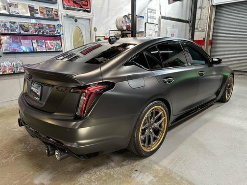 2023 Cadillac CT5-V Base
