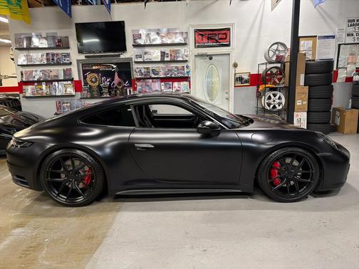 2020 Porsche 911 Carrera 4S