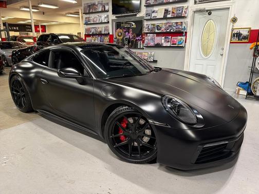 2020 Porsche 911 Carrera 4S