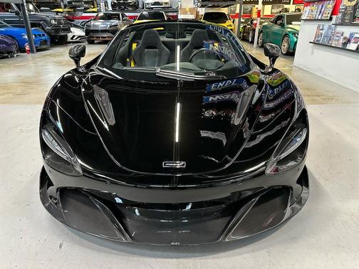 2020 McLaren 720S Base