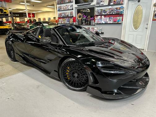 2020 McLaren 720S Base