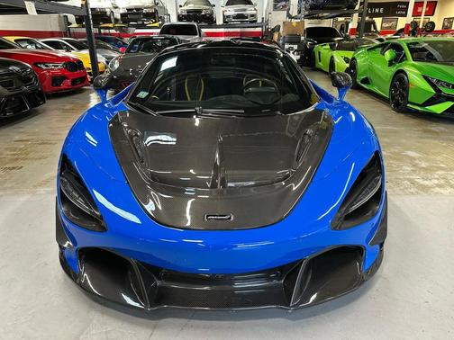 2019 McLaren 720S Base