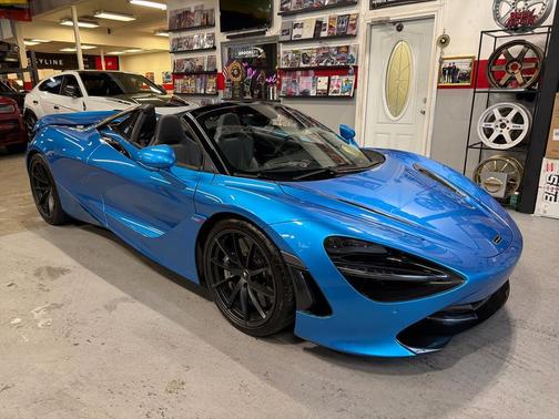 2020 McLaren 720S Base