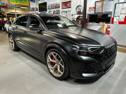 2025 Audi RS Q8 4.0T