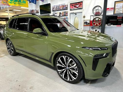 2023 BMW X7 xDrive40i