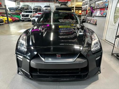 2018 Nissan GT-R Premium