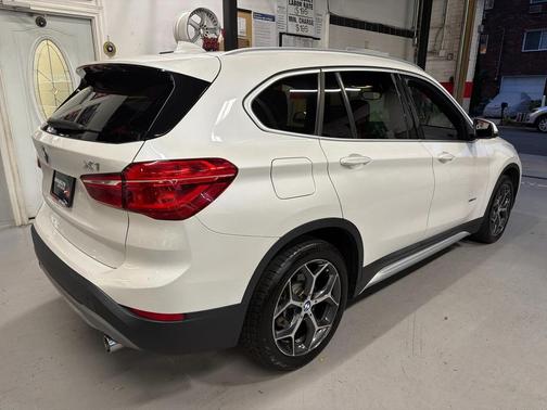 2018 BMW X1 xDrive28i