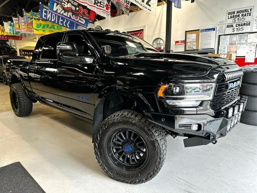 2023 RAM 2500 Limited Mega Cab 4WD
