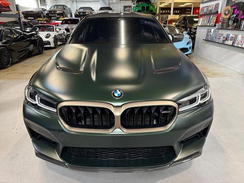 2022 BMW M5 Base